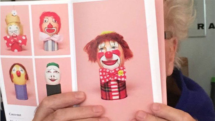 steve-discovers-familiar-faces-clown-egg-register-thumb